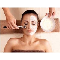 Beauty Parlour Special Facial in Dehradun